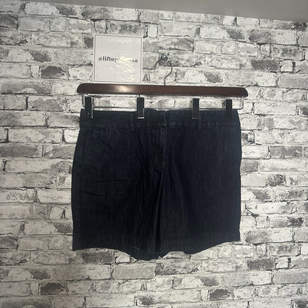 EUC Ann Taylor LOFT " The Riviera Short" Size 12